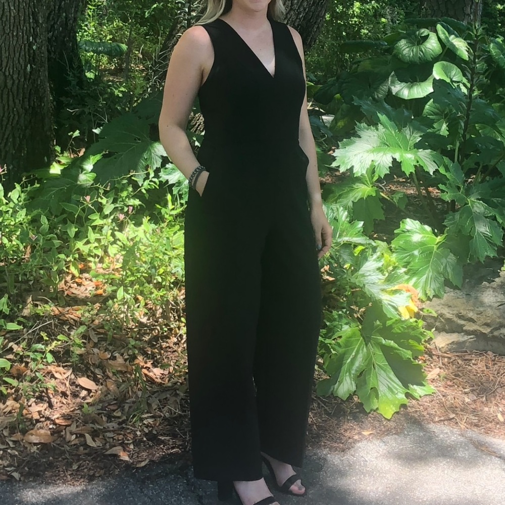 Club Monaco Sleeveless Jumpsuit 10